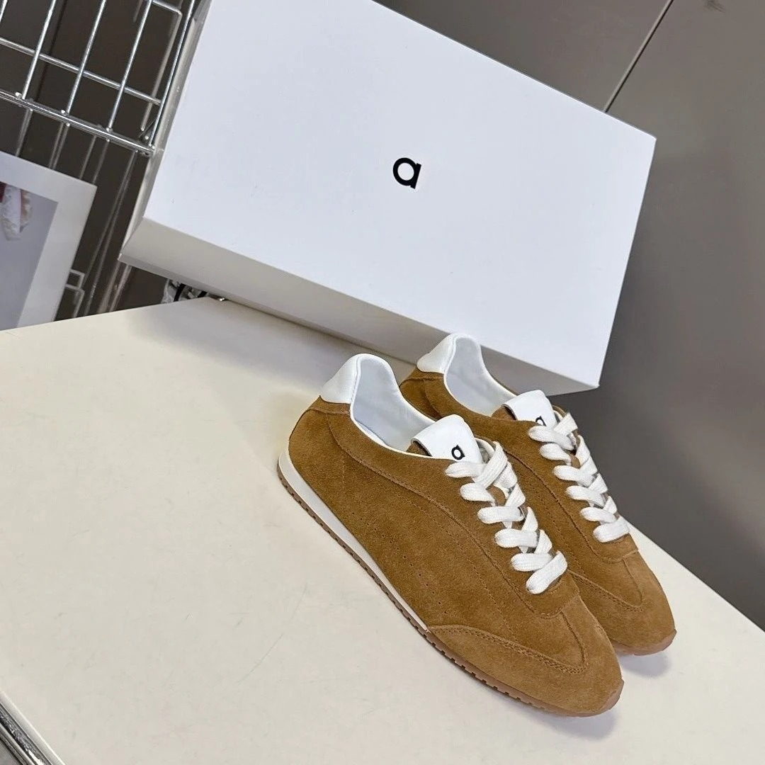 European-style Women's White S - Leather Work Flats 评论和价格